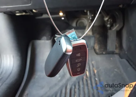 2020 Jeep Cherokee Latitude Lux 4X4 from USA, damaged, VIN 1C4PJMLX0LD635860